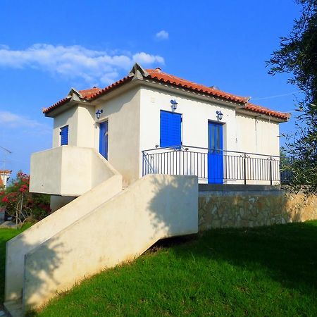 Tentes Holiday Homes Vounaria Bilik gambar